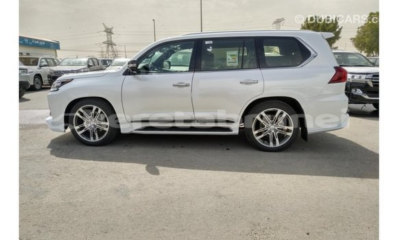 Buy Import Lexus LX White Car in Import - Dubai in Belait Buy Import Lexus LX White Car in Import - Dubai in Belait