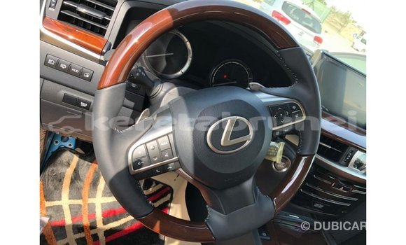 Buy Import Lexus LX White Car in Import - Dubai in Belait Buy Import Lexus LX White Car in Import - Dubai in Belait