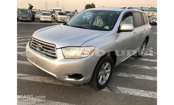 Buy Import Toyota Highlander Other Car in Import - Dubai in Belait Buy Import Toyota Highlander Other Car in Import - Dubai in Belait