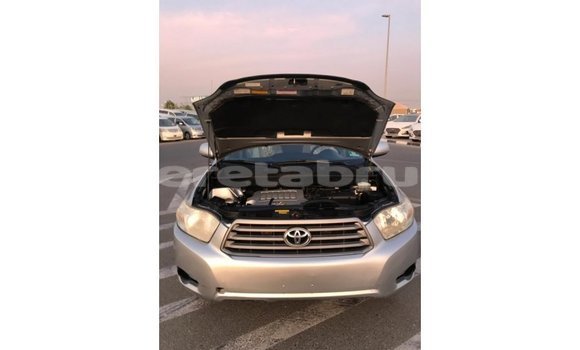 Buy Import Toyota Highlander Other Car in Import - Dubai in Belait Buy Import Toyota Highlander Other Car in Import - Dubai in Belait