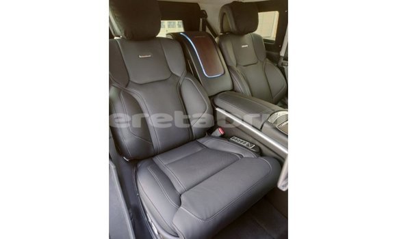 Buy Import Toyota Land Cruiser Black Car in Import - Dubai in Belait Buy Import Toyota Land Cruiser Black Car in Import - Dubai in Belait
