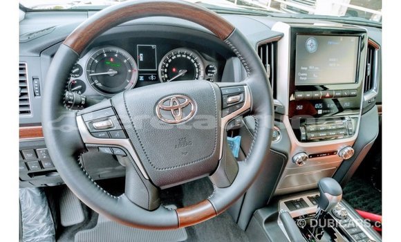 Buy Import Toyota Land Cruiser Black Car in Import - Dubai in Belait Buy Import Toyota Land Cruiser Black Car in Import - Dubai in Belait