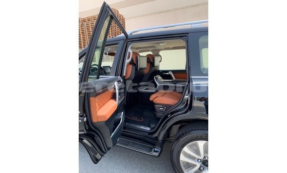 Buy Import Toyota Land Cruiser Black Car in Import - Dubai in Belait Buy Import Toyota Land Cruiser Black Car in Import - Dubai in Belait