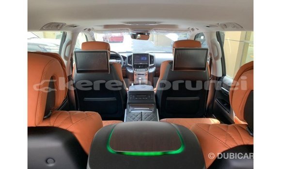 Buy Import Toyota Land Cruiser Black Car in Import - Dubai in Belait Buy Import Toyota Land Cruiser Black Car in Import - Dubai in Belait