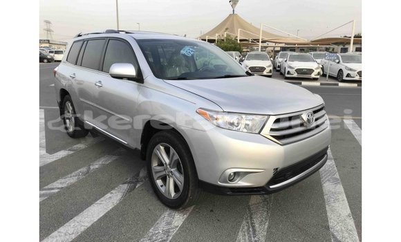 Buy Import Toyota Highlander Other Car in Import - Dubai in Belait Buy Import Toyota Highlander Other Car in Import - Dubai in Belait