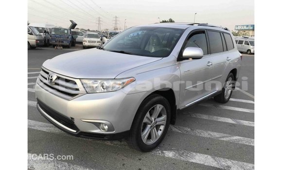 Buy Import Toyota Highlander Other Car in Import - Dubai in Belait Buy Import Toyota Highlander Other Car in Import - Dubai in Belait