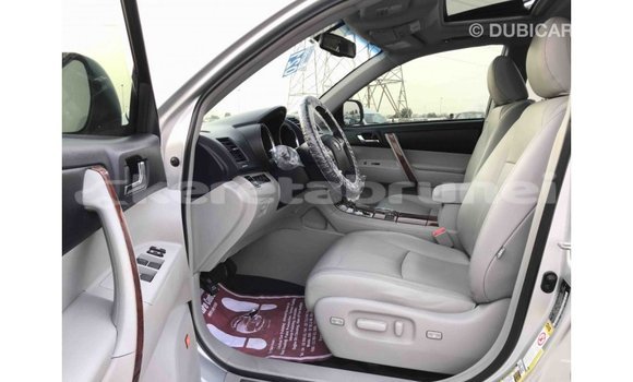 Buy Import Toyota Highlander Other Car in Import - Dubai in Belait Buy Import Toyota Highlander Other Car in Import - Dubai in Belait