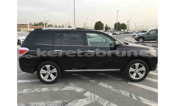 Buy Import Toyota Highlander Black Car in Import - Dubai in Belait Buy Import Toyota Highlander Black Car in Import - Dubai in Belait