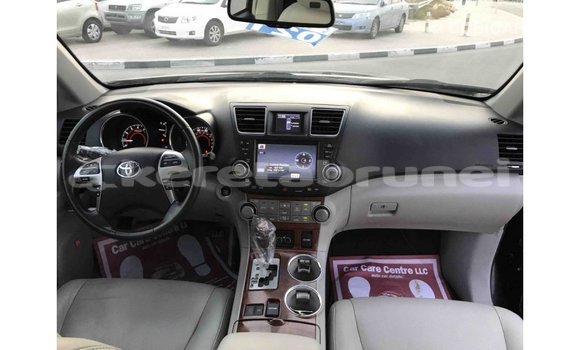 Buy Import Toyota Highlander Black Car in Import - Dubai in Belait Buy Import Toyota Highlander Black Car in Import - Dubai in Belait