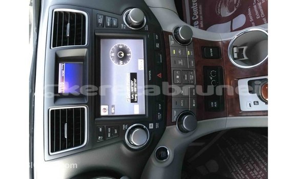 Buy Import Toyota Highlander Black Car in Import - Dubai in Belait Buy Import Toyota Highlander Black Car in Import - Dubai in Belait