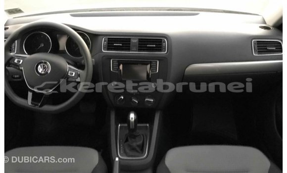 Buy Import Volkswagen Jetta White Car in Import - Dubai in Belait Buy Import Volkswagen Jetta White Car in Import - Dubai in Belait