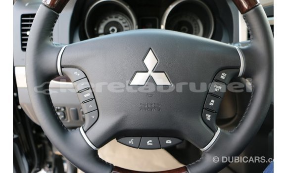 Buy Import Mitsubishi Pajero Black Car in Import - Dubai in Belait Buy Import Mitsubishi Pajero Black Car in Import - Dubai in Belait