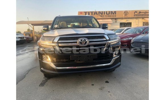 Buy Import Toyota Land Cruiser Black Car in Import - Dubai in Belait Buy Import Toyota Land Cruiser Black Car in Import - Dubai in Belait