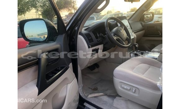Buy Import Toyota Land Cruiser Black Car in Import - Dubai in Belait Buy Import Toyota Land Cruiser Black Car in Import - Dubai in Belait