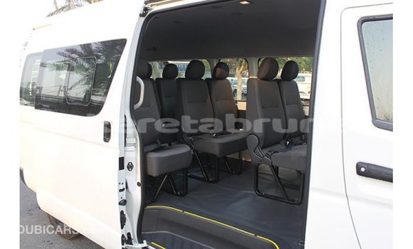 Buy Import Toyota Hiace White Car in Import - Dubai in Belait Buy Import Toyota Hiace White Car in Import - Dubai in Belait