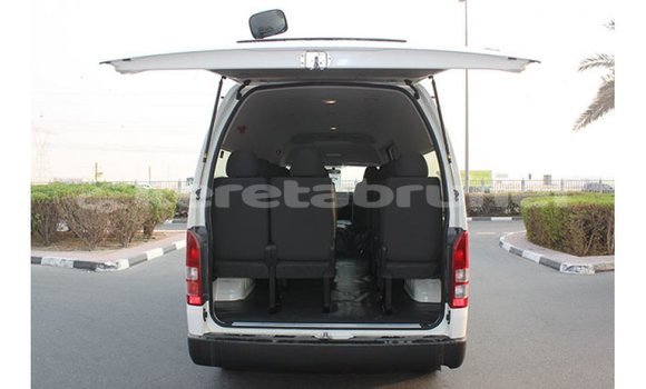 Buy Import Toyota Hiace White Car in Import - Dubai in Belait Buy Import Toyota Hiace White Car in Import - Dubai in Belait