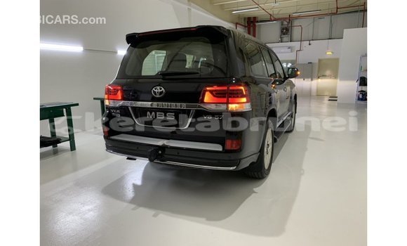 Buy Import Toyota Land Cruiser Black Car in Import - Dubai in Belait Buy Import Toyota Land Cruiser Black Car in Import - Dubai in Belait