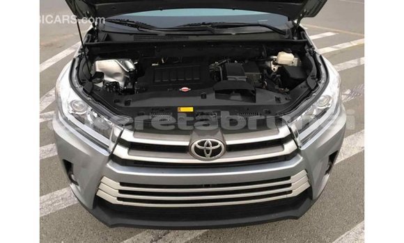 Buy Import Toyota Highlander Other Car in Import - Dubai in Belait Buy Import Toyota Highlander Other Car in Import - Dubai in Belait
