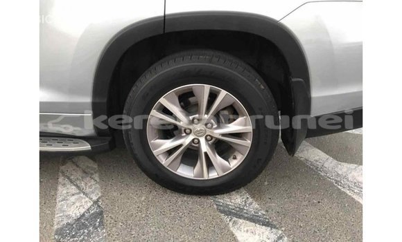 Buy Import Toyota Highlander Other Car in Import - Dubai in Belait Buy Import Toyota Highlander Other Car in Import - Dubai in Belait