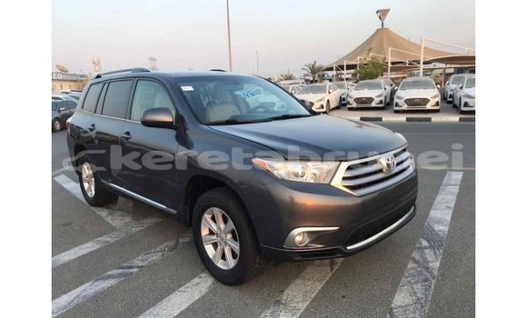 Buy Import Toyota Highlander Other Car in Import - Dubai in Belait Buy Import Toyota Highlander Other Car in Import - Dubai in Belait