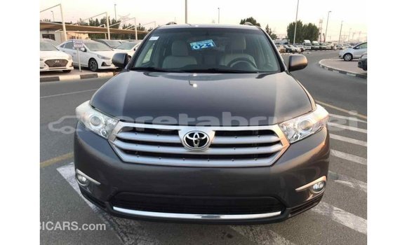 Buy Import Toyota Highlander Other Car in Import - Dubai in Belait Buy Import Toyota Highlander Other Car in Import - Dubai in Belait