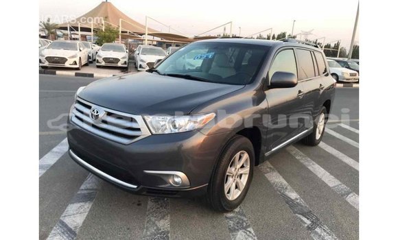Buy Import Toyota Highlander Other Car in Import - Dubai in Belait Buy Import Toyota Highlander Other Car in Import - Dubai in Belait
