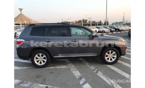 Buy Import Toyota Highlander Other Car in Import - Dubai in Belait Buy Import Toyota Highlander Other Car in Import - Dubai in Belait
