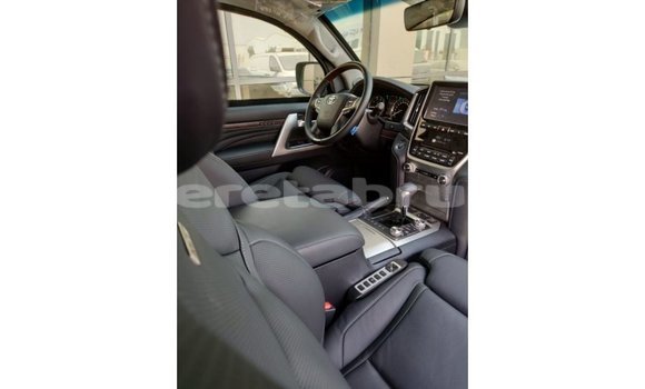 Buy Import Toyota Land Cruiser Black Car in Import - Dubai in Belait Buy Import Toyota Land Cruiser Black Car in Import - Dubai in Belait