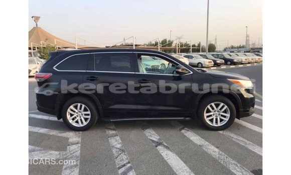Buy Import Toyota Highlander Black Car in Import - Dubai in Belait Buy Import Toyota Highlander Black Car in Import - Dubai in Belait