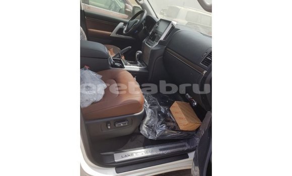 Buy Import Toyota Land Cruiser Brown Car in Import - Dubai in Belait Buy Import Toyota Land Cruiser Brown Car in Import - Dubai in Belait