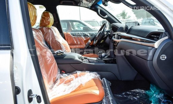 Buy Import Lexus LX White Car in Import - Dubai in Belait Buy Import Lexus LX White Car in Import - Dubai in Belait