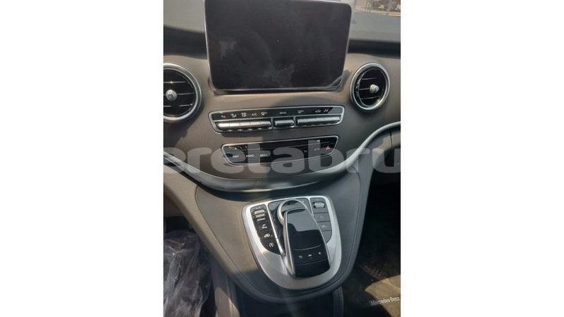 Big with watermark mercedes benz 250 belait import dubai 1695