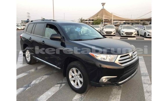 Buy Import Toyota Highlander Black Car in Import - Dubai in Belait Buy Import Toyota Highlander Black Car in Import - Dubai in Belait