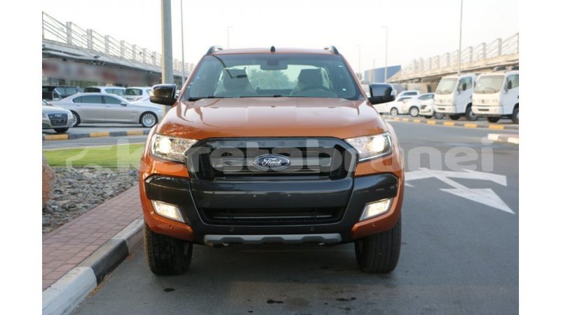 Big with watermark ford ranger belait import dubai 1697