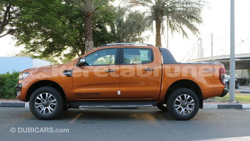 Big with watermark ford ranger belait import dubai 1697