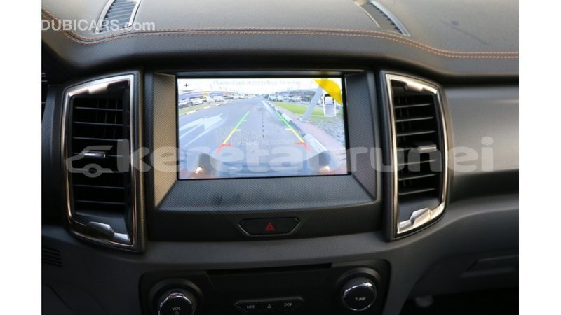 Big with watermark ford ranger belait import dubai 1697