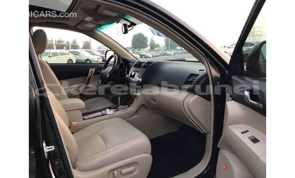 Buy Import Toyota Highlander Black Car in Import - Dubai in Belait Buy Import Toyota Highlander Black Car in Import - Dubai in Belait