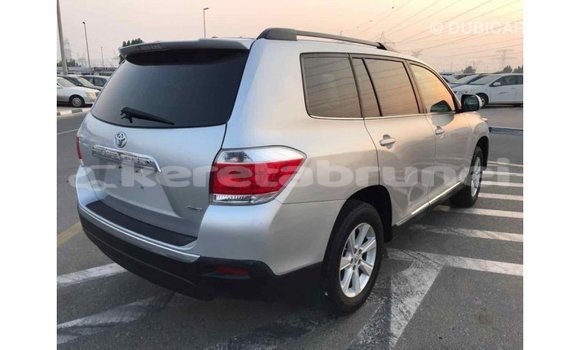 Buy Import Toyota Highlander Other Car in Import - Dubai in Belait Buy Import Toyota Highlander Other Car in Import - Dubai in Belait