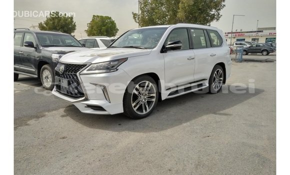 Buy Import Lexus LX White Car in Import - Dubai in Belait Buy Import Lexus LX White Car in Import - Dubai in Belait