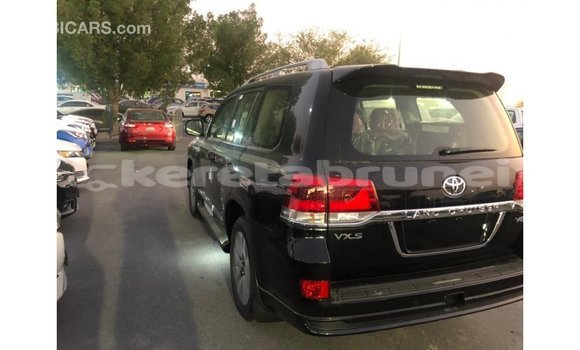 Buy Import Toyota Land Cruiser Black Car in Import - Dubai in Belait Buy Import Toyota Land Cruiser Black Car in Import - Dubai in Belait