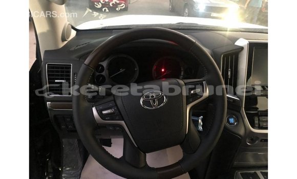 Buy Import Toyota Land Cruiser Black Car in Import - Dubai in Belait Buy Import Toyota Land Cruiser Black Car in Import - Dubai in Belait
