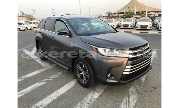 Buy Import Toyota Highlander Other Car in Import - Dubai in Belait Buy Import Toyota Highlander Other Car in Import - Dubai in Belait