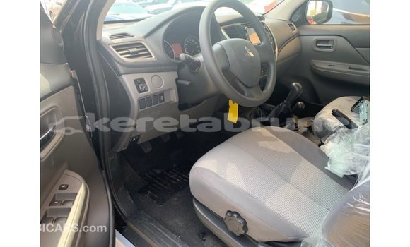 Buy Import Mitsubishi L200 Black Car in Import - Dubai in Belait Buy Import Mitsubishi L200 Black Car in Import - Dubai in Belait