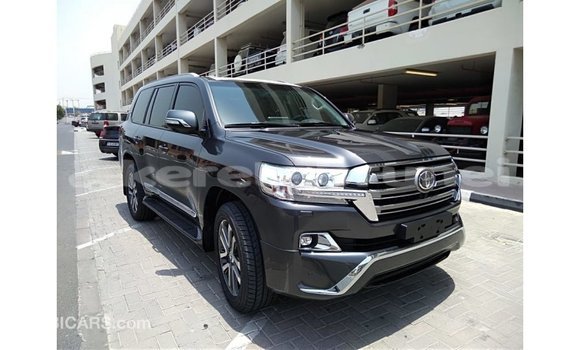 Buy Import Toyota Land Cruiser Other Car in Import - Dubai in Belait Buy Import Toyota Land Cruiser Other Car in Import - Dubai in Belait