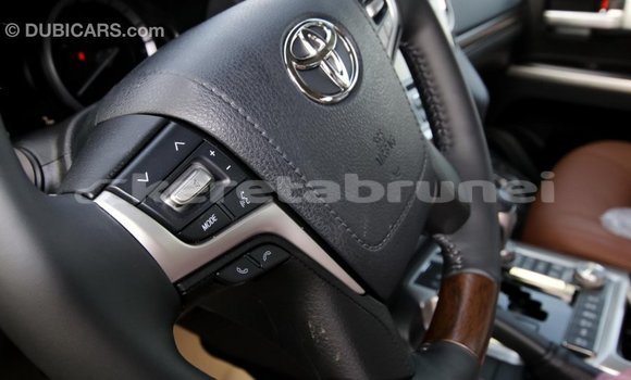 Buy Import Toyota Land Cruiser Black Car in Import - Dubai in Belait Buy Import Toyota Land Cruiser Black Car in Import - Dubai in Belait