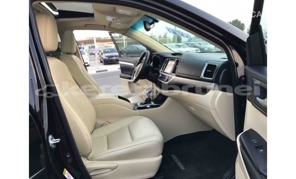 Buy Import Toyota Highlander Black Car in Import - Dubai in Belait Buy Import Toyota Highlander Black Car in Import - Dubai in Belait