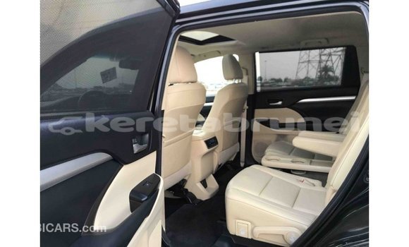 Buy Import Toyota Highlander Black Car in Import - Dubai in Belait Buy Import Toyota Highlander Black Car in Import - Dubai in Belait