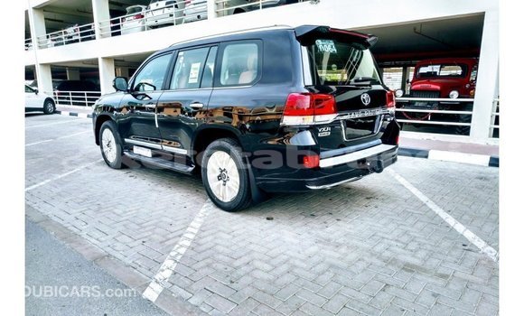 Buy Import Toyota Land Cruiser Black Car in Import - Dubai in Belait Buy Import Toyota Land Cruiser Black Car in Import - Dubai in Belait
