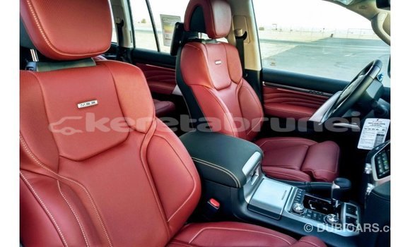 Buy Import Toyota Land Cruiser Black Car in Import - Dubai in Belait Buy Import Toyota Land Cruiser Black Car in Import - Dubai in Belait