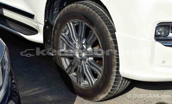 Buy Import Toyota Land Cruiser White Car in Import - Dubai in Belait Buy Import Toyota Land Cruiser White Car in Import - Dubai in Belait